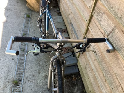 integer handlebars